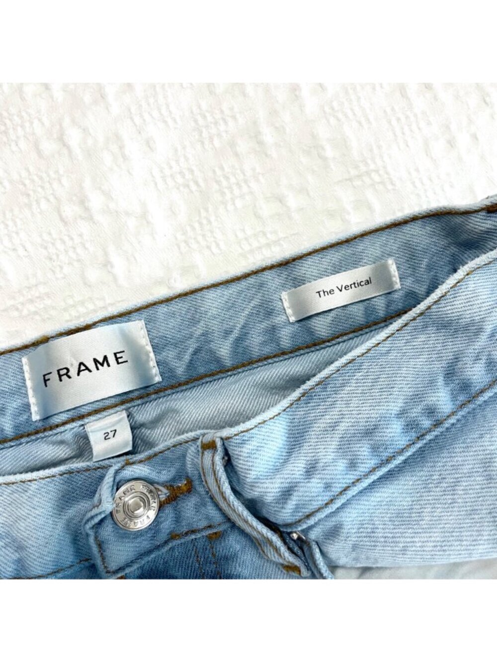 Frame the Vertical Jean Size 27 1005210 Vancouver 90s Minimalist Model Off Duty - Picture 5 of 7